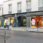 2 Bedroom Appartement Quartier Le Marais Free Netflix