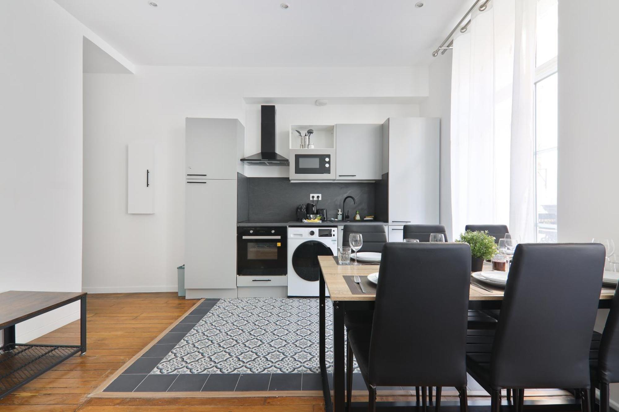 2 Bedroom Quartier Le Marais Free Netflix *